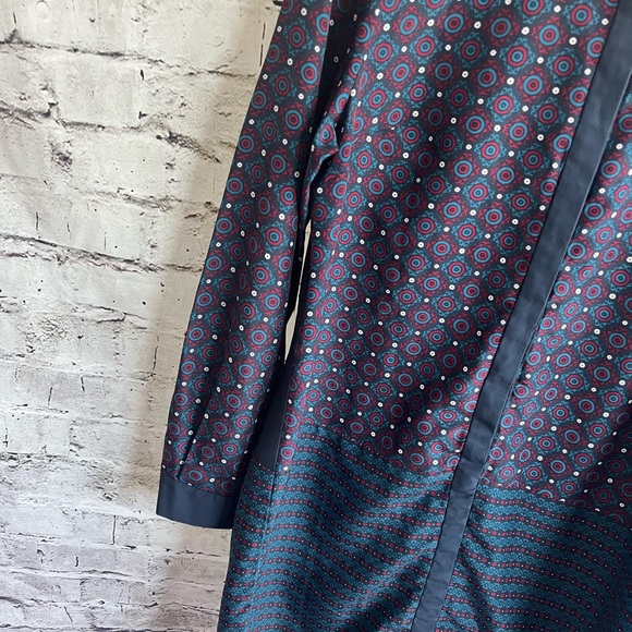 Size 10 Ann Taylor long blue sleeve button down dress - Picture 2 of 6